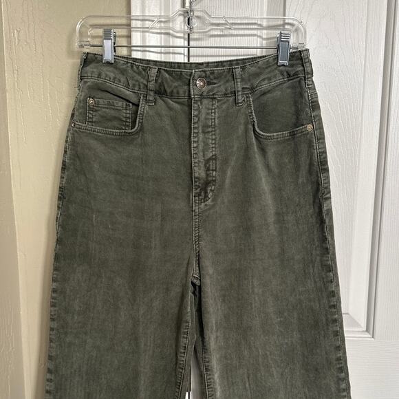 Anthropologie Pilcro the Annie Wide-Leg Corduroy Pants Green Size 28 - Picture 3 of 9